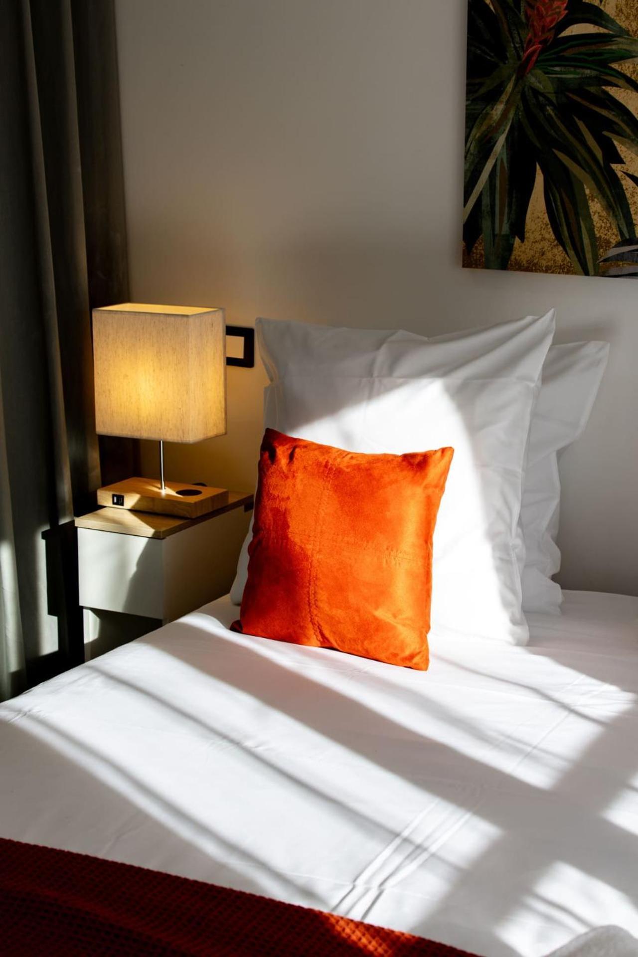 Le Lucien Eco-Appart'Hotel - Angouleme - Centre - Wifi - Parking Prive - Classe 4 Etoiles Angoulême Exterior foto